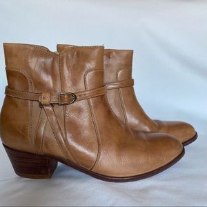 Porto Fino leather boots